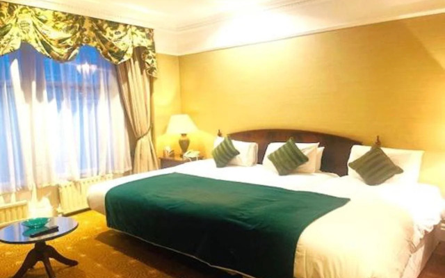 Colonnade Hotel London