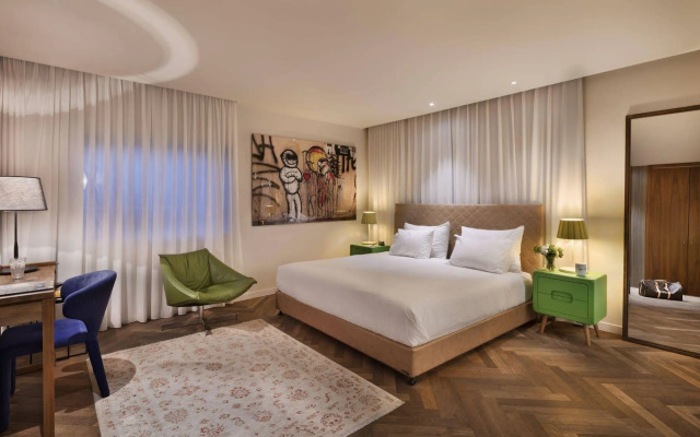 Jacob Shenkin Hotel