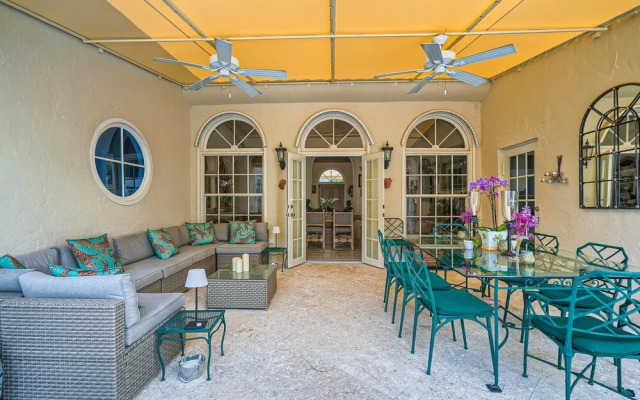 Villa Gardenia Vacation Home New