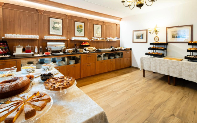 Hotel Menardi