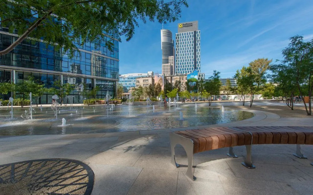 P&O Apartments Plac Europy