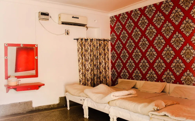 Hotel Anand Palace