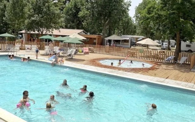Huttopia Millau