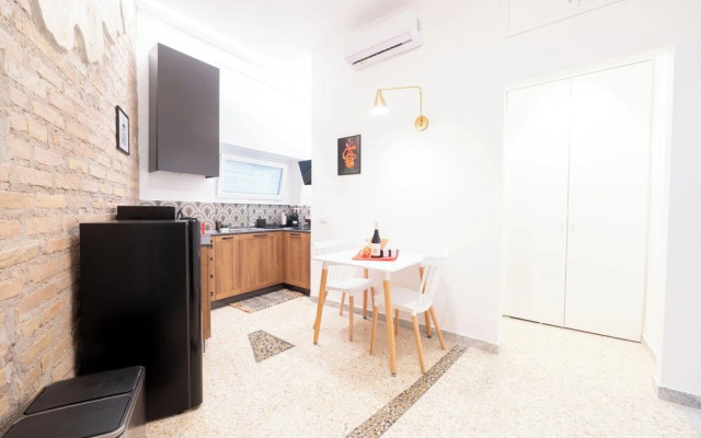 Trastevere Lovely 2 Br Apartment
