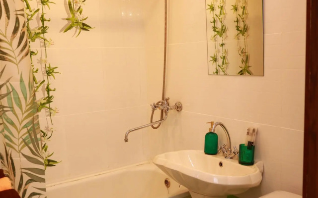 Апартаменты на улице Серова 2