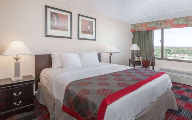 Ramada Plaza by Wyndham Albany
