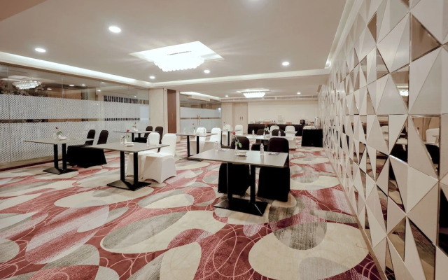 Zip By Spree Hotels Surat