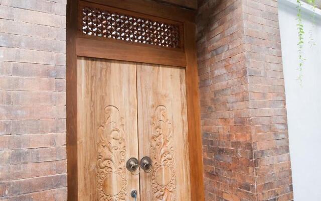 Apple Villa & Suite Seminyak