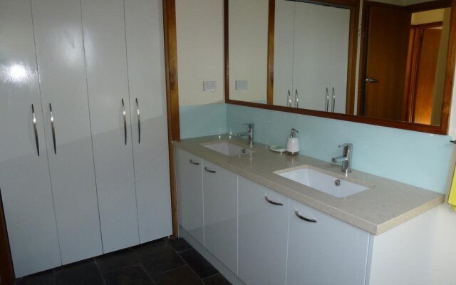 Shelly Beach Retreat