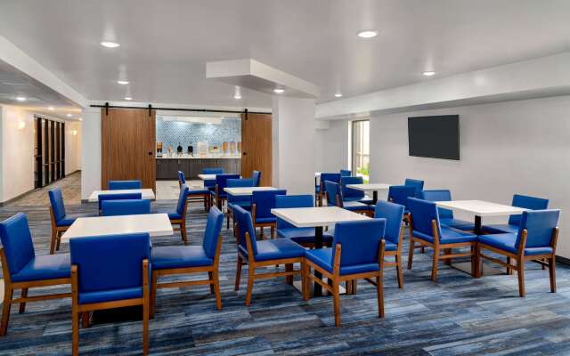 La Quinta Inn by Wyndham Columbus Airport Area