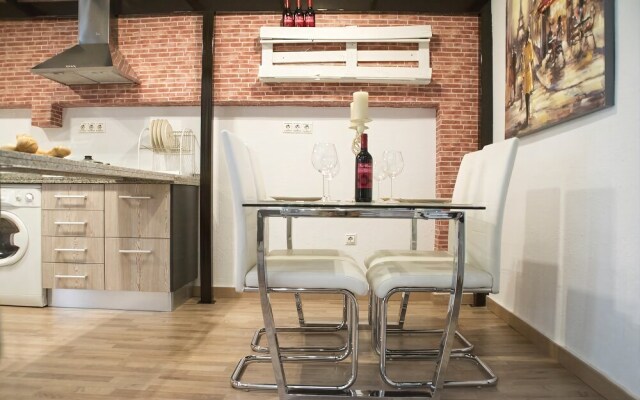 Apartamentos Sevilla Palace