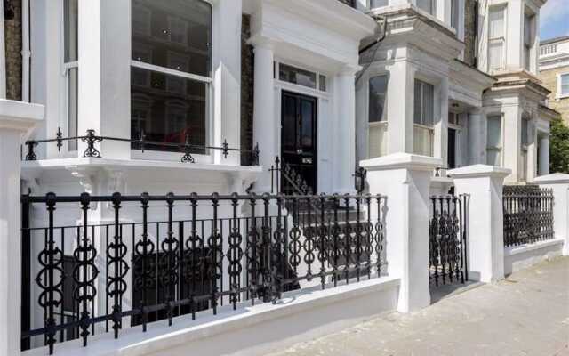 Spacious 1 bed apt in Chelsea