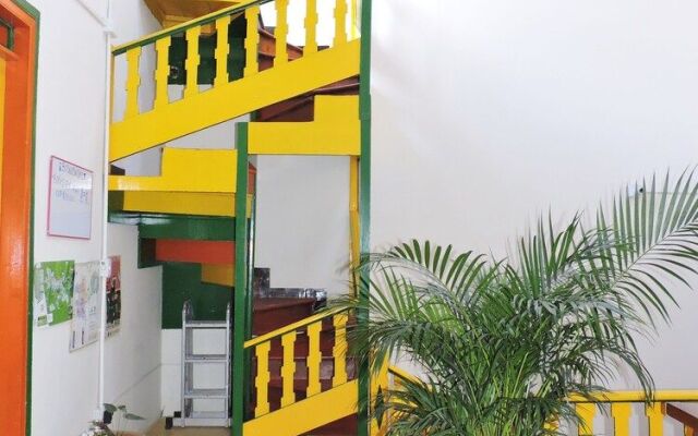 Golden Frog Mountain Hostel