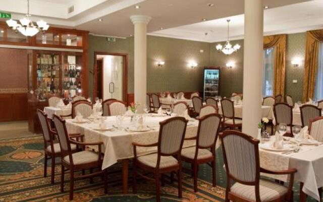 Elizabeth Hotel