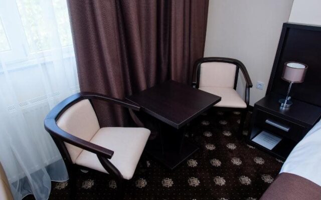 Hotel Maryiotis