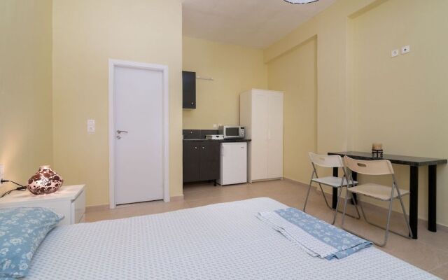 Natasas Apartments