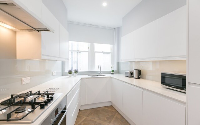 Urban Chic - Shaftesbury