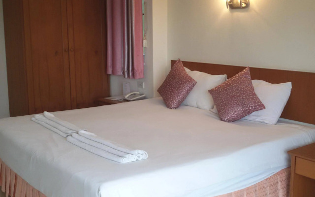 Thip Residence Boutique Hotel