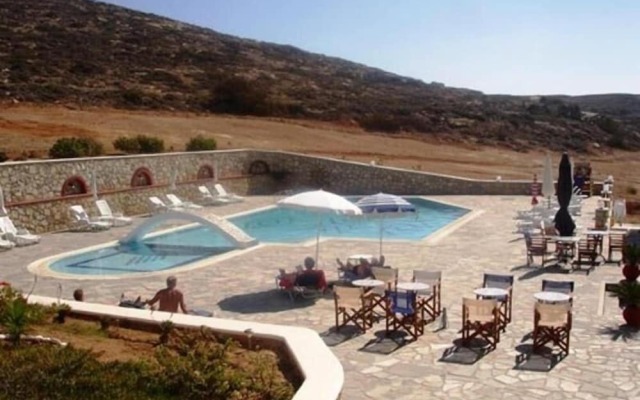Petra Villas-Sorokos Villa