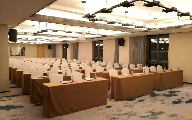 Zhuhai Tangyi Hotel