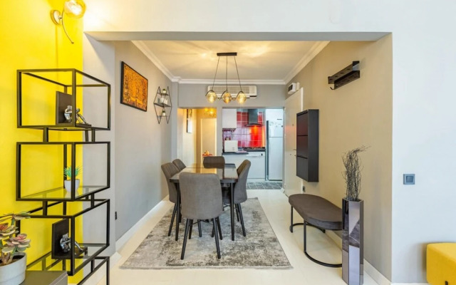 Flat Central Location on Rumeli Street Nisantasi