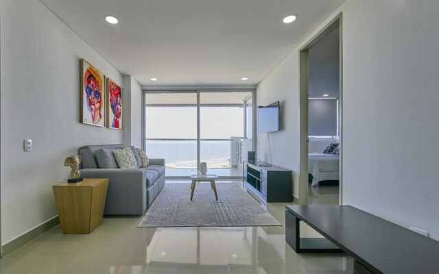 Artsy Oceanview Condo W Incredible Rooftop Pool