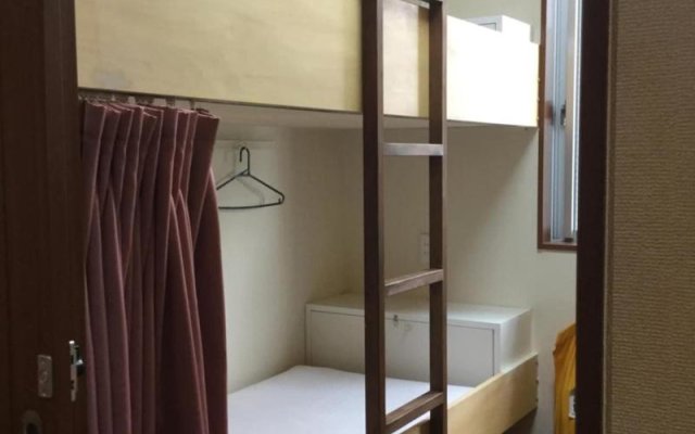 Yamate Rest House - Hostel, Caters to Men