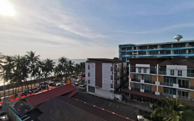 The Sea Bangsaen Hotel