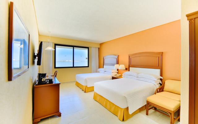 Occidental Tucancun All Inclusive
