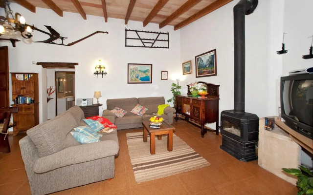 Villa TIA