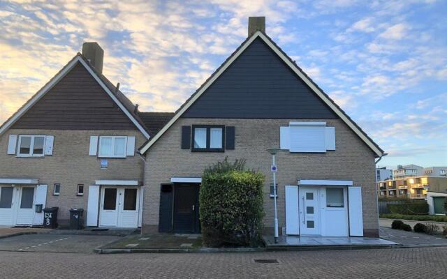 Esdoornstraat 4