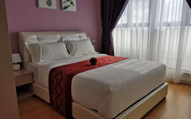 Sea View Homestay @ Country Garden Danga Bay