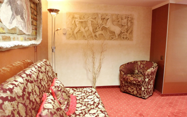 Grand Pier Hotel Old Town