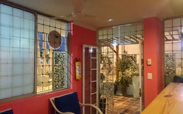 Hotel Gairaca Real