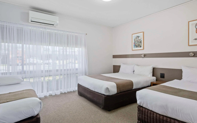 Comfort Inn Clubarham – Guest Rooms – Barham
