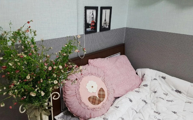 Changwon Comodo House