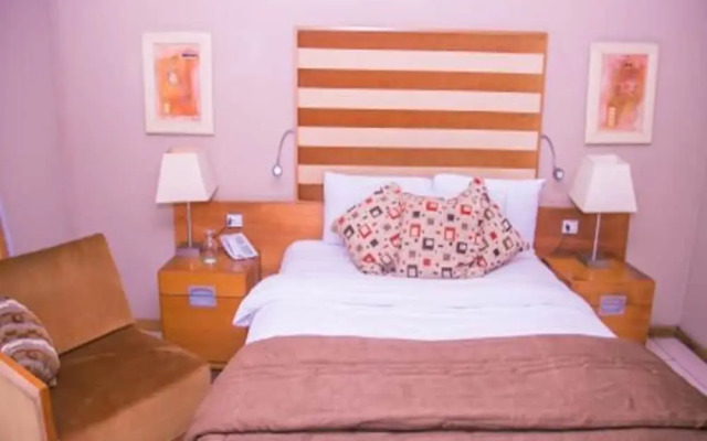 Juanita Hotel