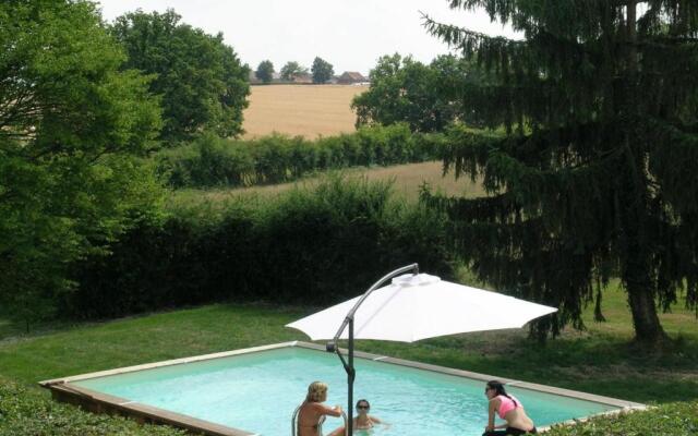 Gîte Cérilly, 5 pièces, 8 personnes - FR-1-489-100