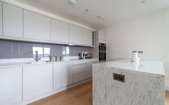 The Colindale Luxury Apartment