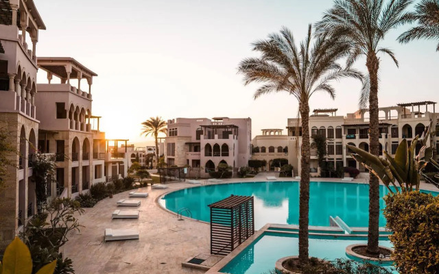 Tala Bay Residence - Families Only