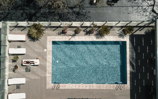 Diplomatic Hotel