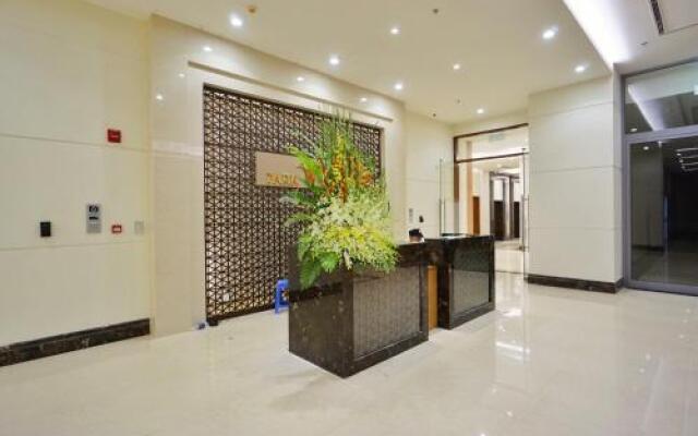 Elegant Parkhill Apt 1