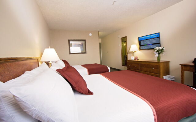 Service Plus Inns & Suites Drayton Valley