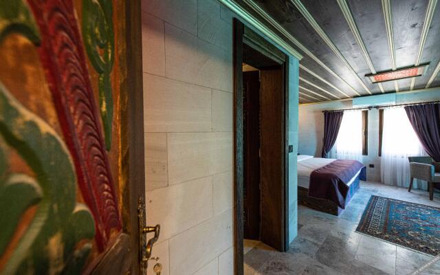 Foremanson Cave Hotel
