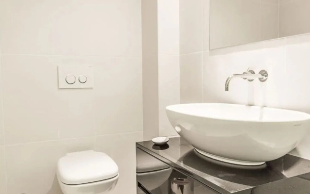 Stylish Maisonette, Kerameikos