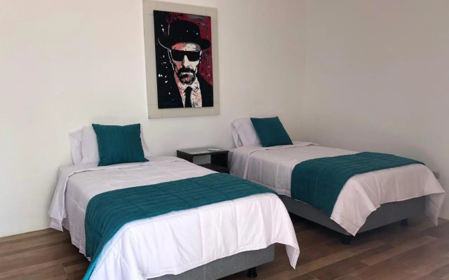 Pop House Montañita