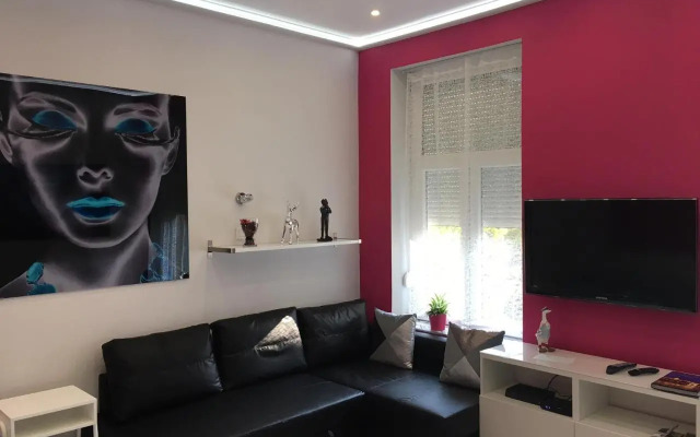 Diana’s Charming Studio at the Buda Castle