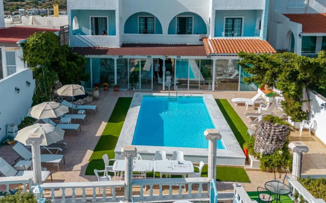 Mistral Apartments Aegina