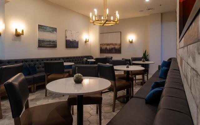 Crowne Plaza Fredericton-Lord Beaverbrook by IHG