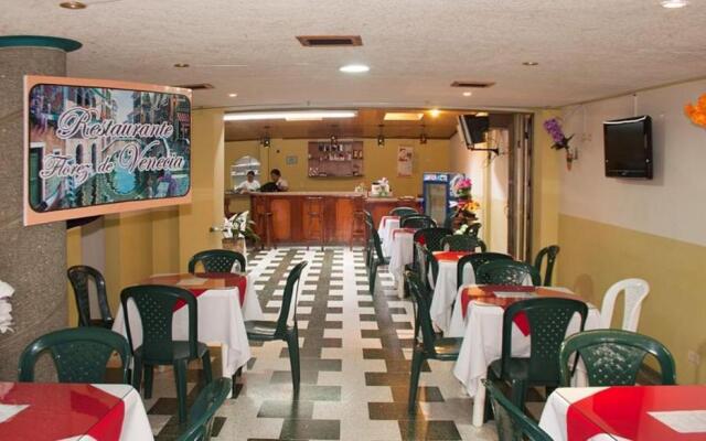 Hotel Venecia Confort